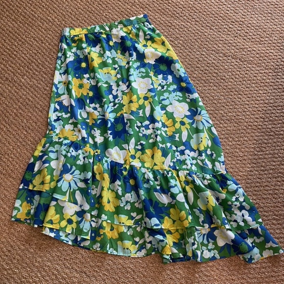 NWT Walter Baker Kayden Skirt Disco Floral, Size 4 - Picture 3 of 13